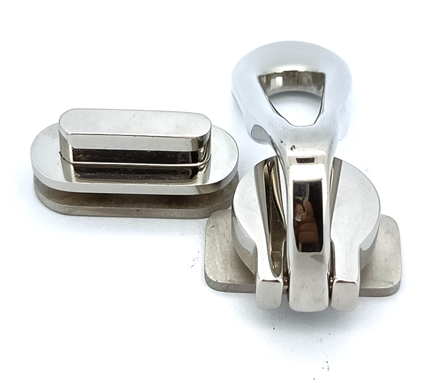 VAL23042 Lock Stainless Steel Polished