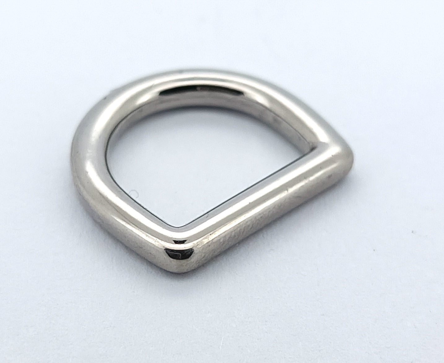 VAL23048 D Ring Stainless Steel Polished